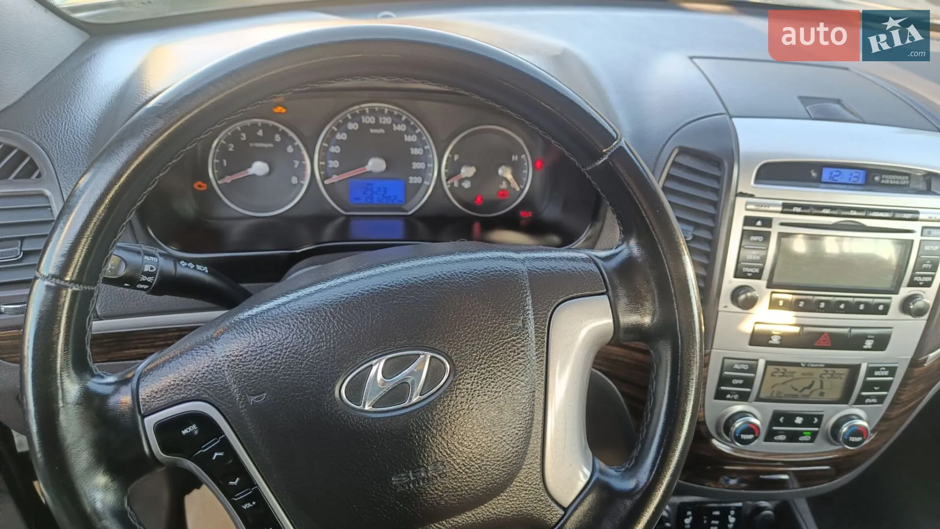 2011 Hyundai Santa Fe - мініатюра 3