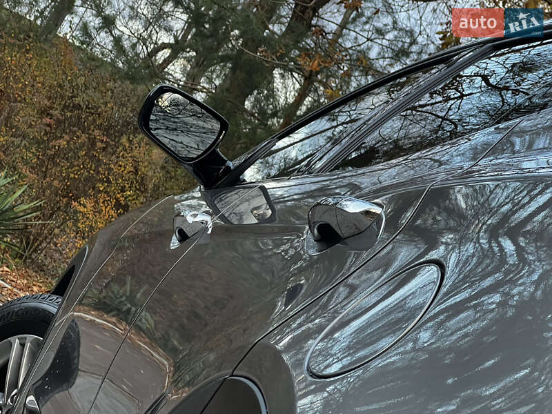 Внедорожник / Кроссовер Hyundai Santa FE 2016 в Дрогобыче