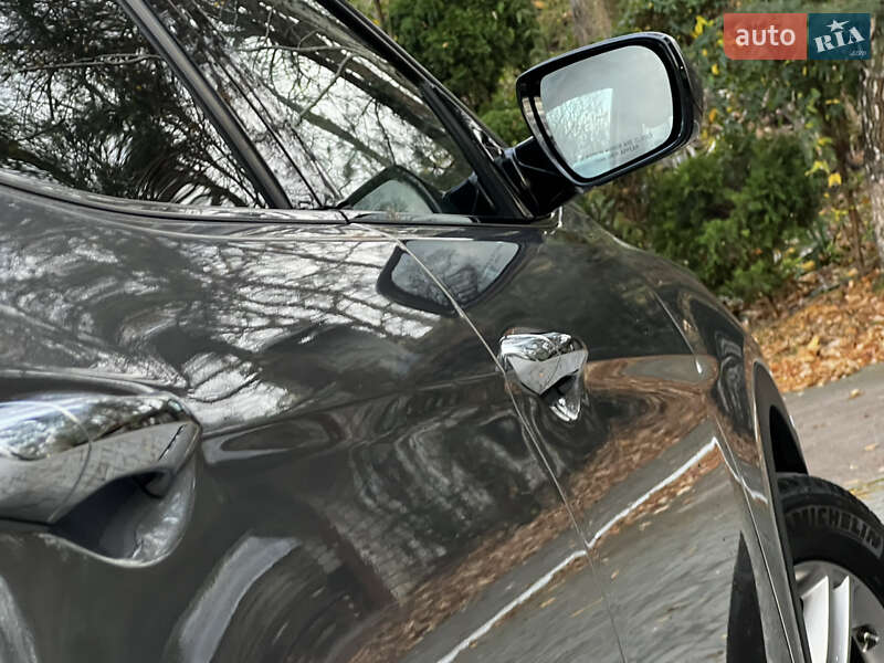 Внедорожник / Кроссовер Hyundai Santa FE 2016 в Дрогобыче