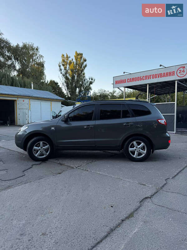 Внедорожник / Кроссовер Hyundai Santa FE 2006 в Староконстантинове