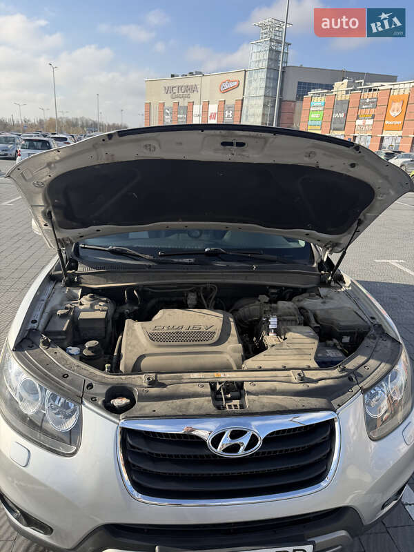 Внедорожник / Кроссовер Hyundai Santa FE 2012 в Львове