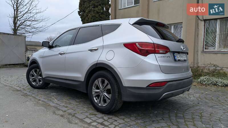 Внедорожник / Кроссовер Hyundai Santa FE 2015 в Тернополе фото 10 Внедорожник / Кроссовер Hyundai Santa FE 2015 в Тернополе