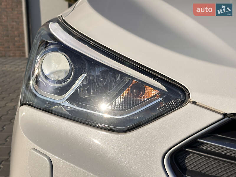 Внедорожник / Кроссовер Hyundai Santa FE 2016 в Тернополе фото 5 Внедорожник / Кроссовер Hyundai Santa FE 2016 в Тернополе