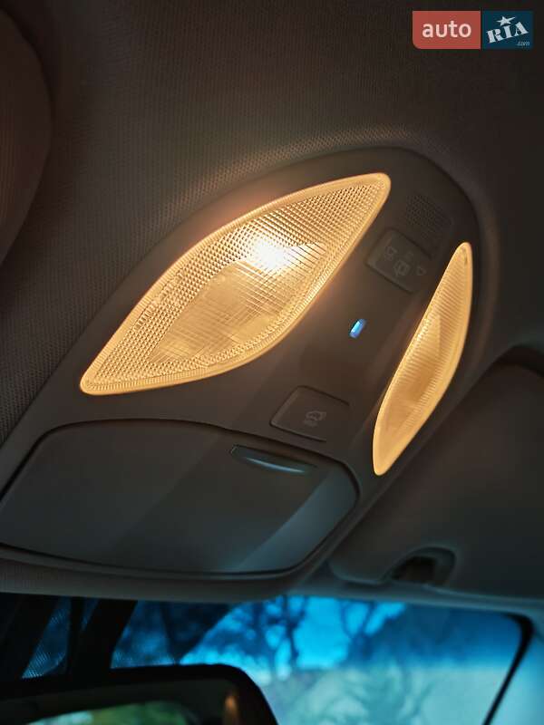 Внедорожник / Кроссовер Hyundai Santa FE 2016 в Могилев-Подольске фото 70 Внедорожник / Кроссовер Hyundai Santa FE 2016 в Могилев-Подольске