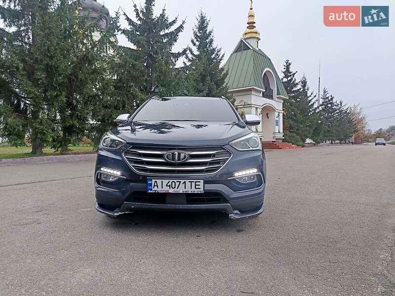 Внедорожник / Кроссовер Hyundai Santa FE 2017 в Киеве фото 13 Внедорожник / Кроссовер Hyundai Santa FE 2017 в Киеве