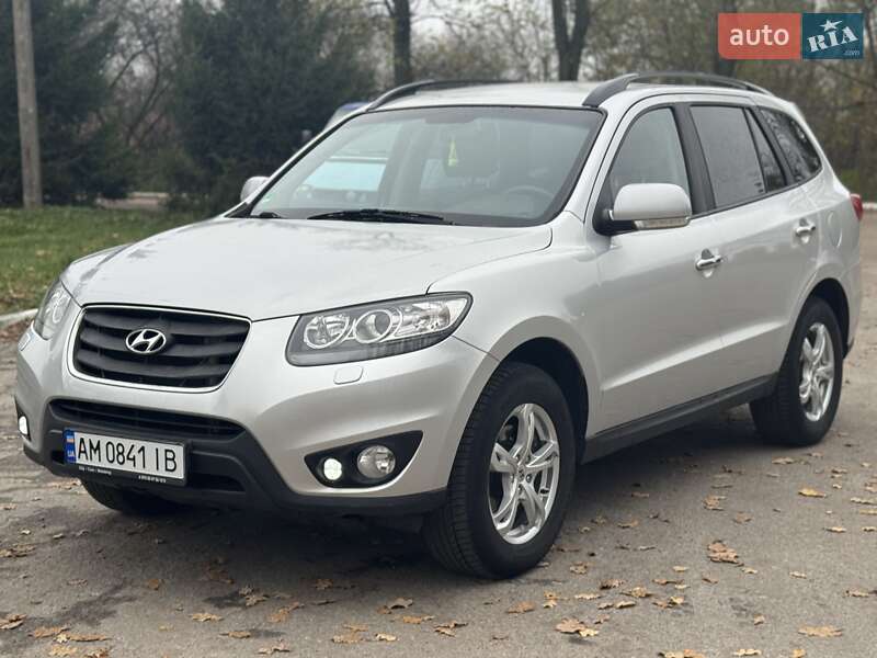 Внедорожник / Кроссовер Hyundai Santa FE 2011 в Бердичеве фото Внедорожник / Кроссовер Hyundai Santa FE 2011 в Бердичеве