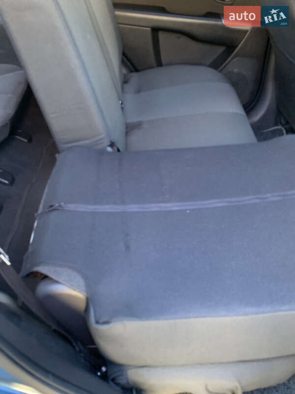 Позашляховик / Кросовер Hyundai Santa FE 2011 в Калуші