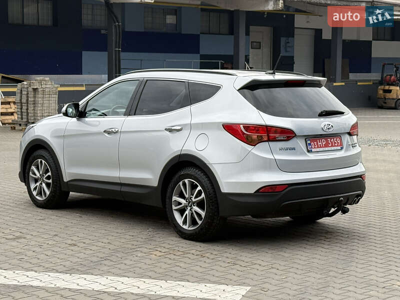 Позашляховик / Кросовер Hyundai Santa FE 2014 в Рівному