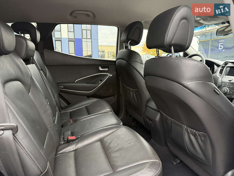 Позашляховик / Кросовер Hyundai Santa FE 2014 в Рівному