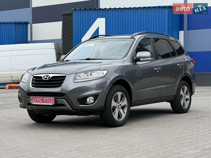 Внедорожник / Кроссовер Hyundai Santa FE 2012 в Ровно