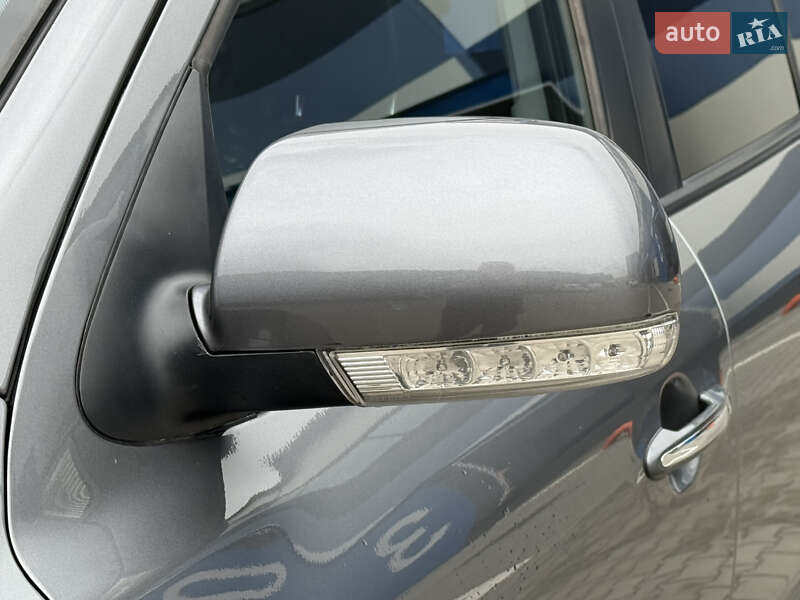 Внедорожник / Кроссовер Hyundai Santa FE 2012 в Ровно