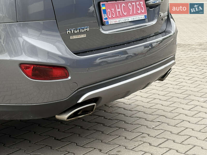 Внедорожник / Кроссовер Hyundai Santa FE 2012 в Ровно
