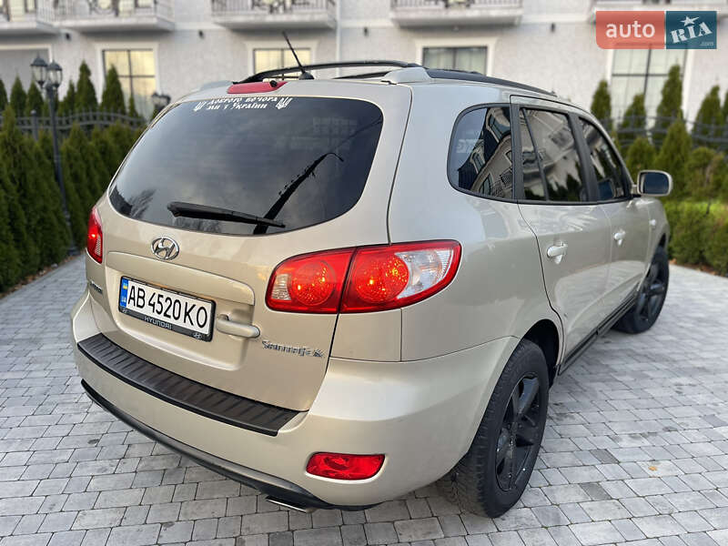 Внедорожник / Кроссовер Hyundai Santa FE 2006 в Виннице