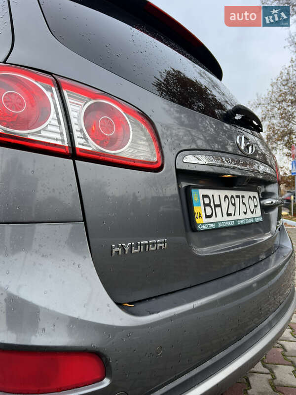 Внедорожник / Кроссовер Hyundai Santa FE 2012 в Одессе фото 8 Внедорожник / Кроссовер Hyundai Santa FE 2012 в Одессе