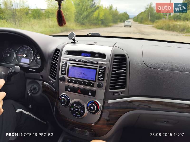 Позашляховик / Кросовер Hyundai Santa FE 2011 в Дрогобичі