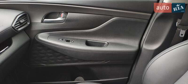 Позашляховик / Кросовер Hyundai Santa FE 2018 в Києві фото 29 Позашляховик / Кросовер Hyundai Santa FE 2018 в Києві