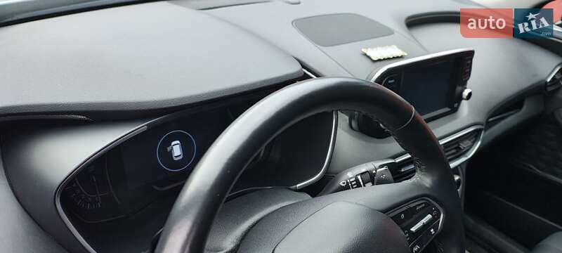 Позашляховик / Кросовер Hyundai Santa FE 2018 в Києві фото 22 Позашляховик / Кросовер Hyundai Santa FE 2018 в Києві