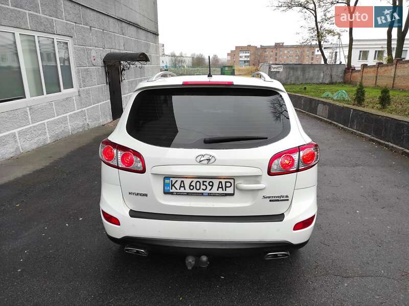 Внедорожник / Кроссовер Hyundai Santa FE 2010 в Бердичеве