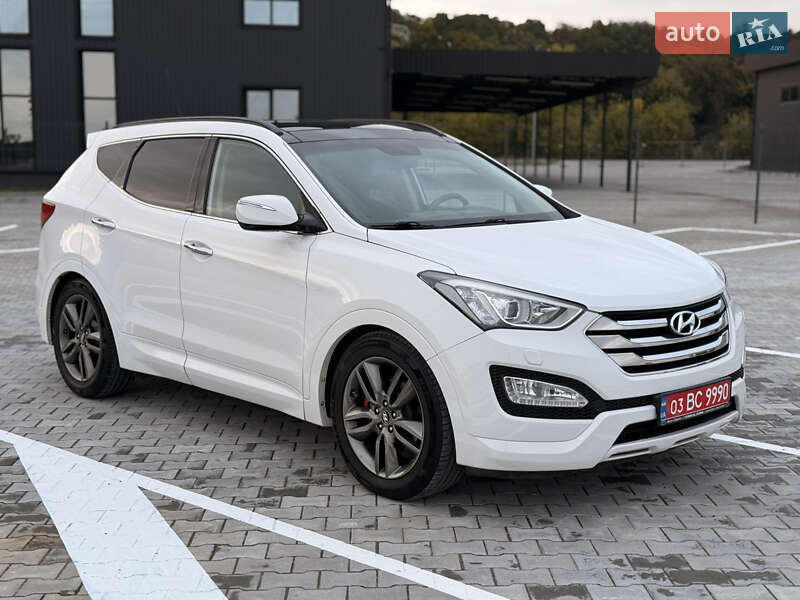 Внедорожник / Кроссовер Hyundai Santa FE 2013 в Дубно