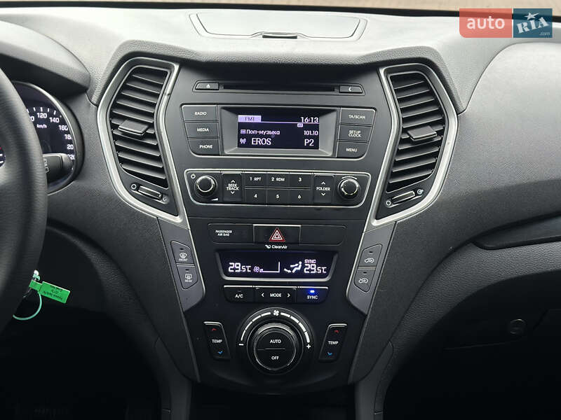 Внедорожник / Кроссовер Hyundai Santa FE 2017 в Киеве фото 24 Внедорожник / Кроссовер Hyundai Santa FE 2017 в Киеве