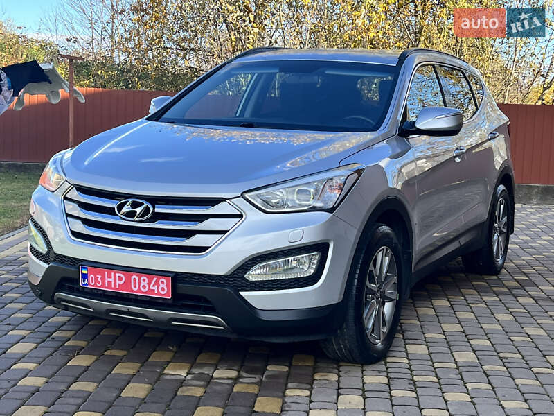 Внедорожник / Кроссовер Hyundai Santa FE 2013 в Ивано-Франковске