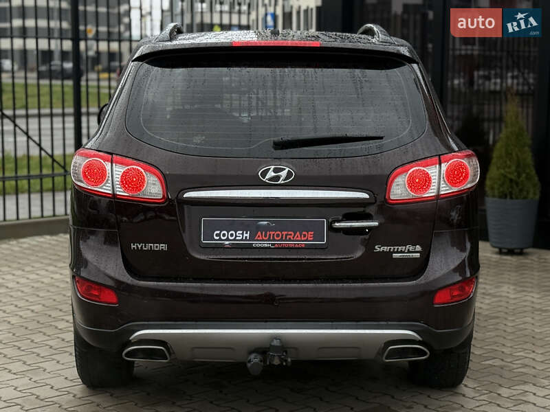 Внедорожник / Кроссовер Hyundai Santa FE 2012 в Киеве
