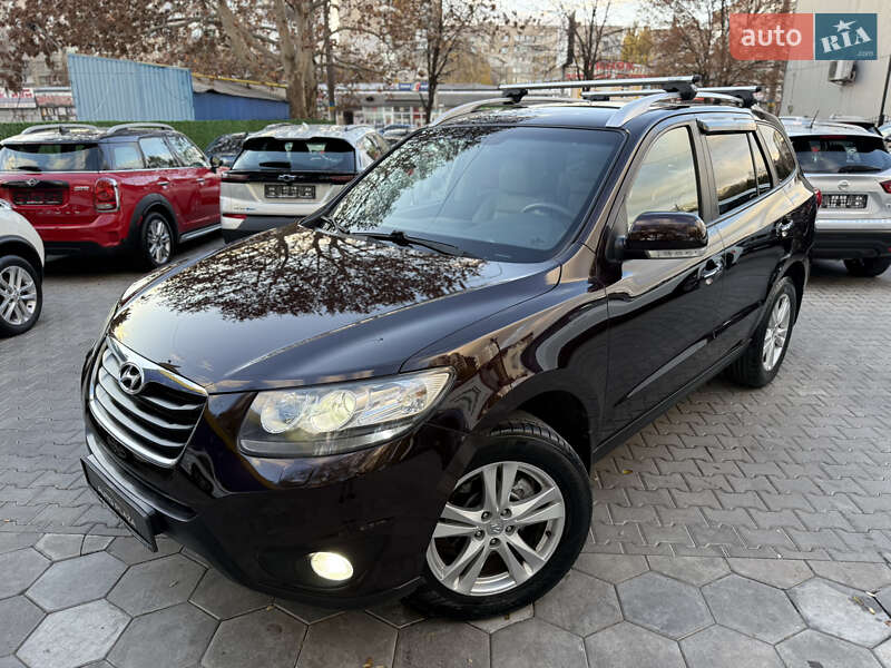 Внедорожник / Кроссовер Hyundai Santa FE 2011 в Одессе