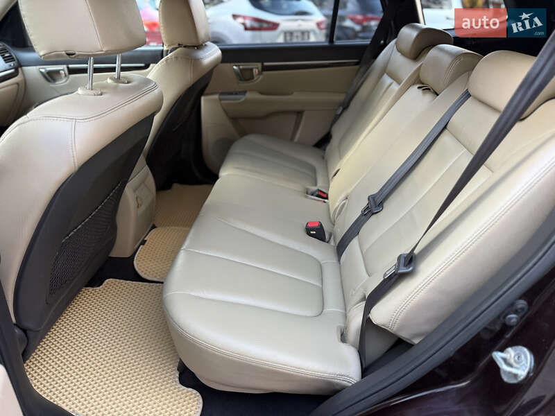 Внедорожник / Кроссовер Hyundai Santa FE 2011 в Одессе