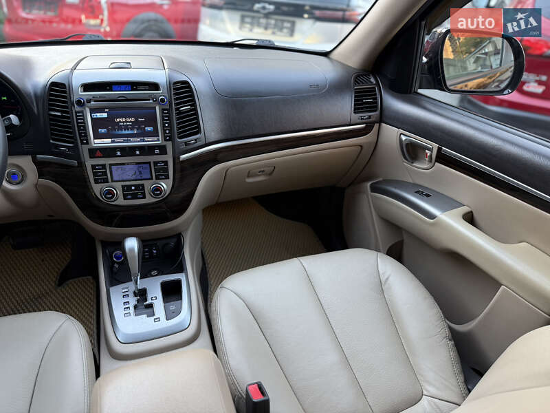 Внедорожник / Кроссовер Hyundai Santa FE 2011 в Одессе