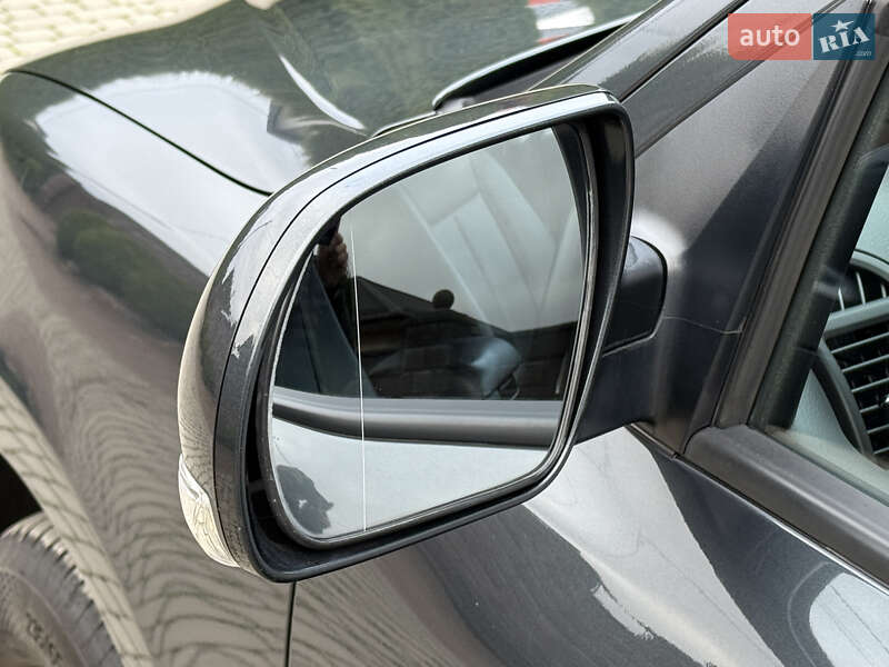 Внедорожник / Кроссовер Hyundai Santa FE 2012 в Ровно