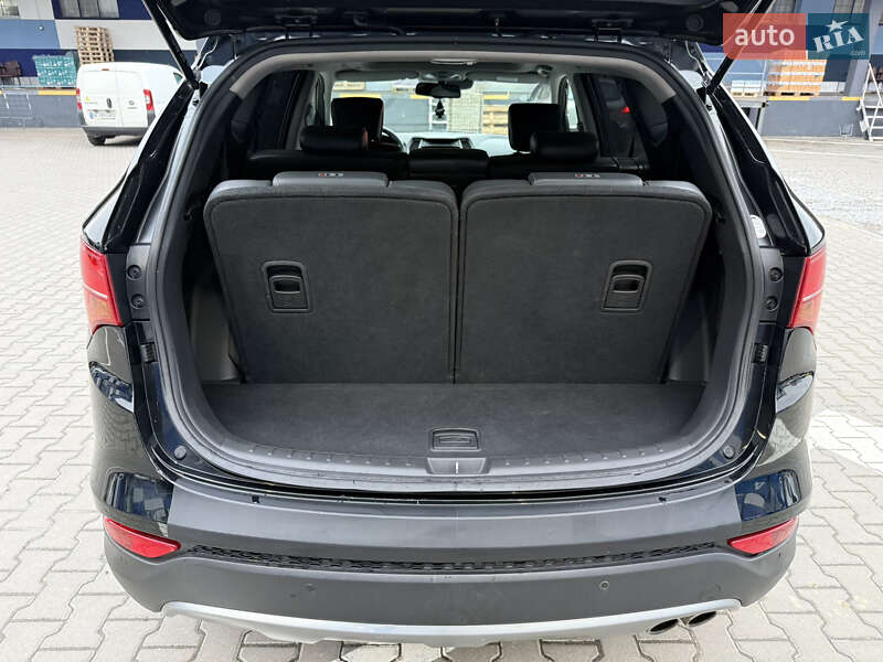 Внедорожник / Кроссовер Hyundai Santa FE 2014 в Ровно