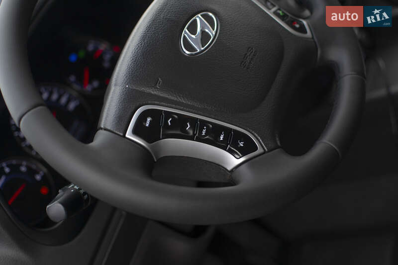 Внедорожник / Кроссовер Hyundai Santa FE 2011 в Самборе фото 35 Внедорожник / Кроссовер Hyundai Santa FE 2011 в Самборе