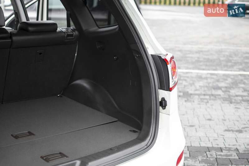 Внедорожник / Кроссовер Hyundai Santa FE 2011 в Самборе фото 50 Внедорожник / Кроссовер Hyundai Santa FE 2011 в Самборе