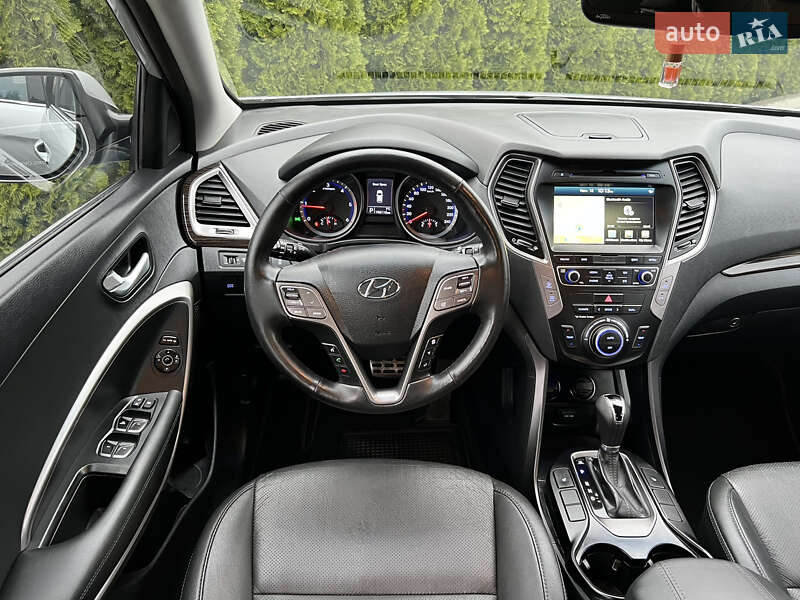Внедорожник / Кроссовер Hyundai Santa FE 2015 в Черкассах