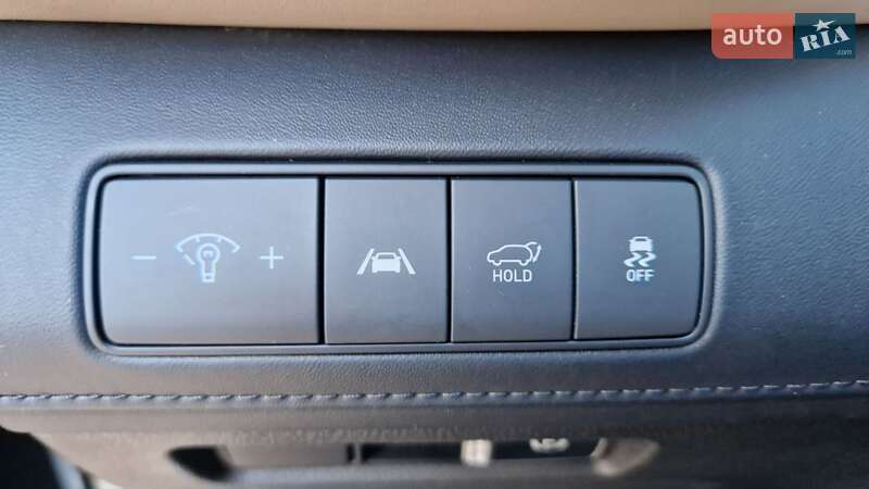 Внедорожник / Кроссовер Hyundai Santa FE 2020 в Одессе