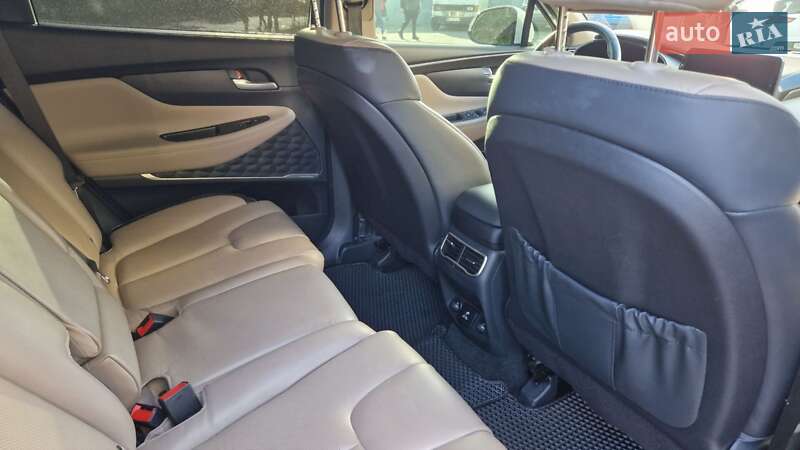 Внедорожник / Кроссовер Hyundai Santa FE 2020 в Одессе