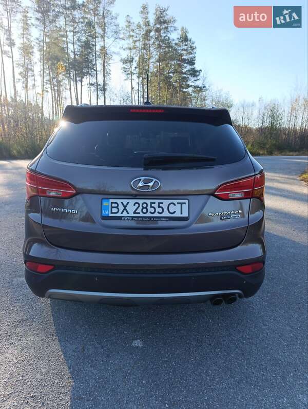 Внедорожник / Кроссовер Hyundai Santa FE 2015 в Полонном