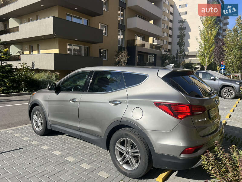 Позашляховик / Кросовер Hyundai Santa FE 2016 в Херсоні