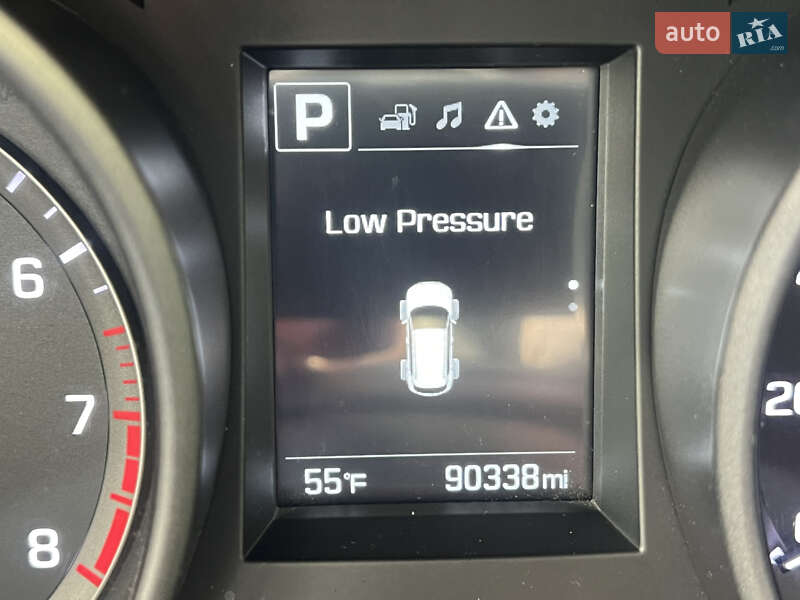 Позашляховик / Кросовер Hyundai Santa FE 2016 в Херсоні