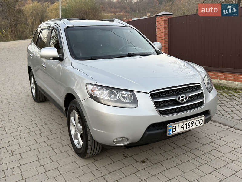 Позашляховик / Кросовер Hyundai Santa FE 2009 в Львові