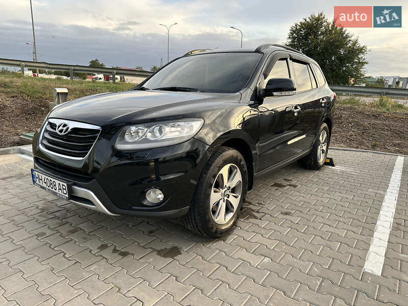 Внедорожник / Кроссовер Hyundai Santa FE 2012 в Одессе