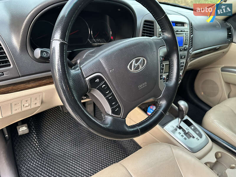 Внедорожник / Кроссовер Hyundai Santa FE 2012 в Одессе