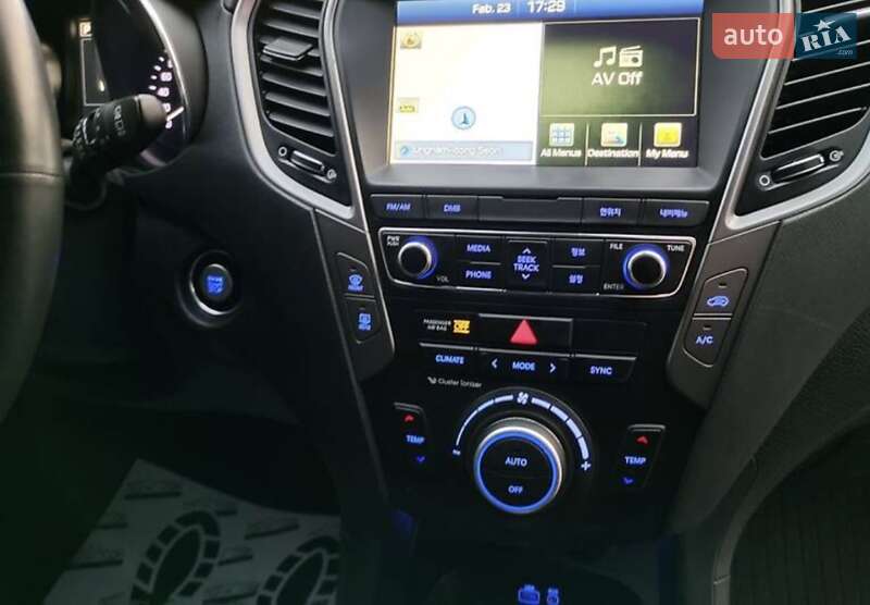 Внедорожник / Кроссовер Hyundai Santa FE 2016 в Болехове