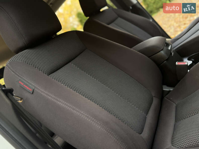 Внедорожник / Кроссовер Hyundai Santa FE 2012 в Львове фото 59 Внедорожник / Кроссовер Hyundai Santa FE 2012 в Львове