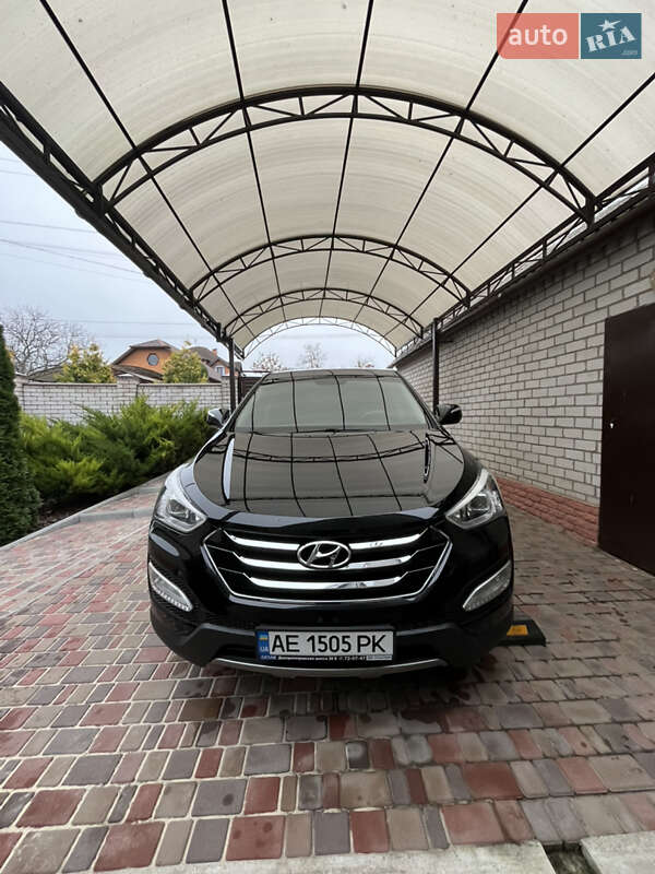 Позашляховик / Кросовер Hyundai Santa FE 2013 в Магдалинівці