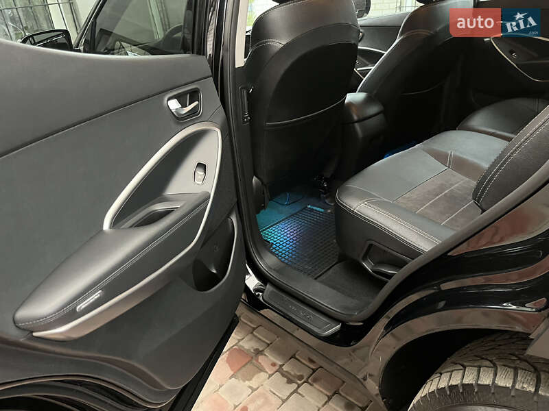 Позашляховик / Кросовер Hyundai Santa FE 2013 в Магдалинівці