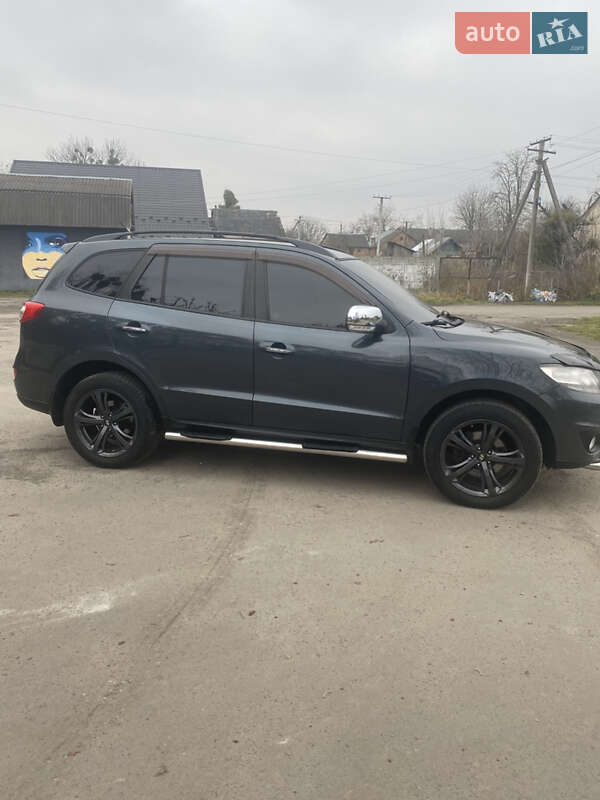 Позашляховик / Кросовер Hyundai Santa FE 2011 в Львові