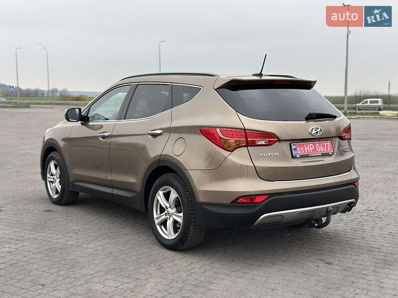 Внедорожник / Кроссовер Hyundai Santa FE 2013 в Радивилове