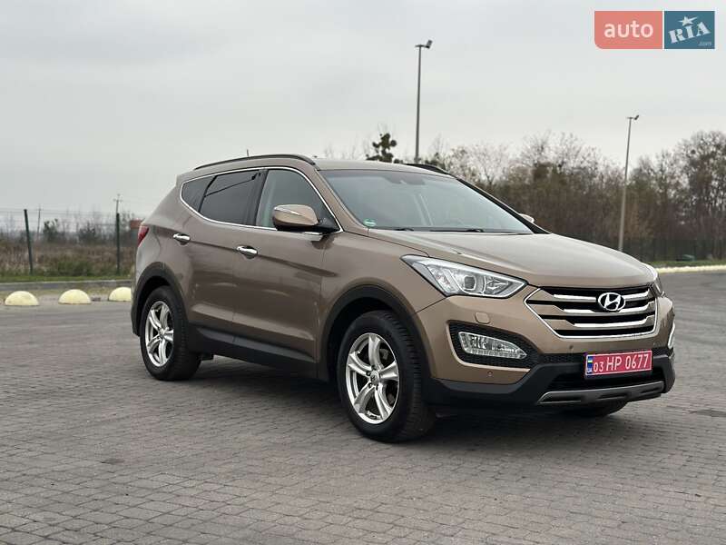 Внедорожник / Кроссовер Hyundai Santa FE 2013 в Радивилове