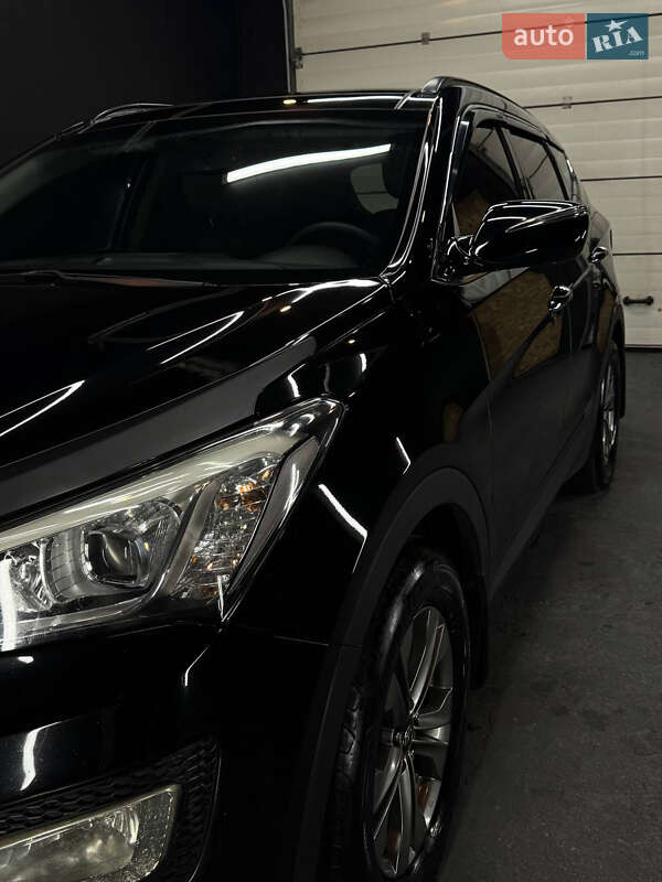 Внедорожник / Кроссовер Hyundai Santa FE 2015 в Днепре фото 9 Внедорожник / Кроссовер Hyundai Santa FE 2015 в Днепре